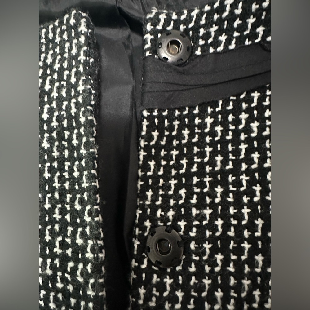 Sandro Sportswear Black & White Women's Coat Jacket size M - Picture 8 of 8